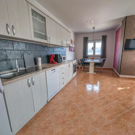 Leo Apartamento