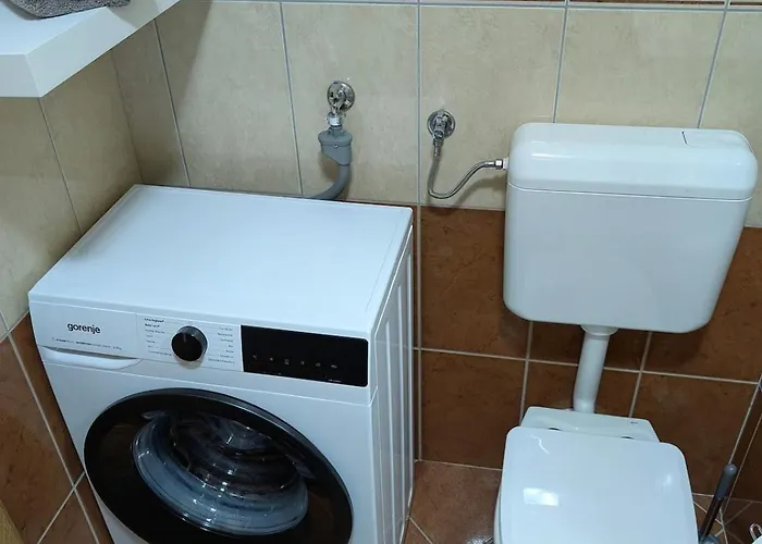 Apartment Leo Trogir